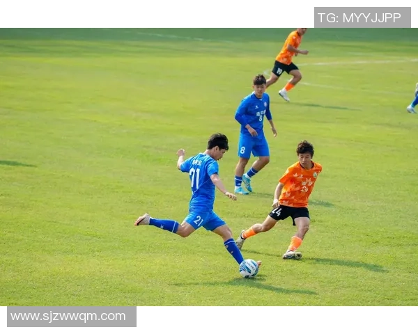 足球明星解说的精彩瞬间与背后故事的深度解析